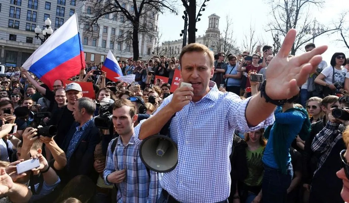 Putin critic Alexei Navalny dies in Arctic Circle jail, says Russia
